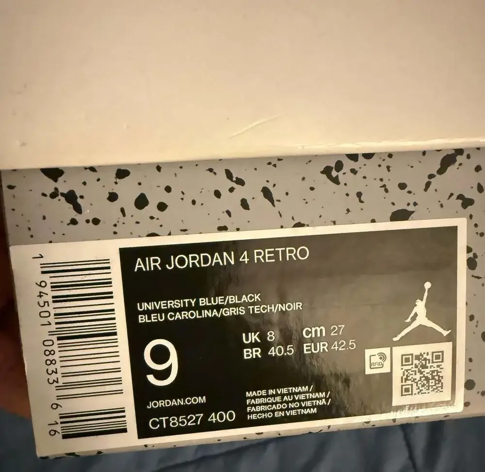 Air Jordan 4 Retro University Blue
